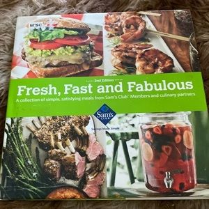 Sam's Club Fresh, Fast and Fabulous 2rd‎ Edition Cookbook green cover